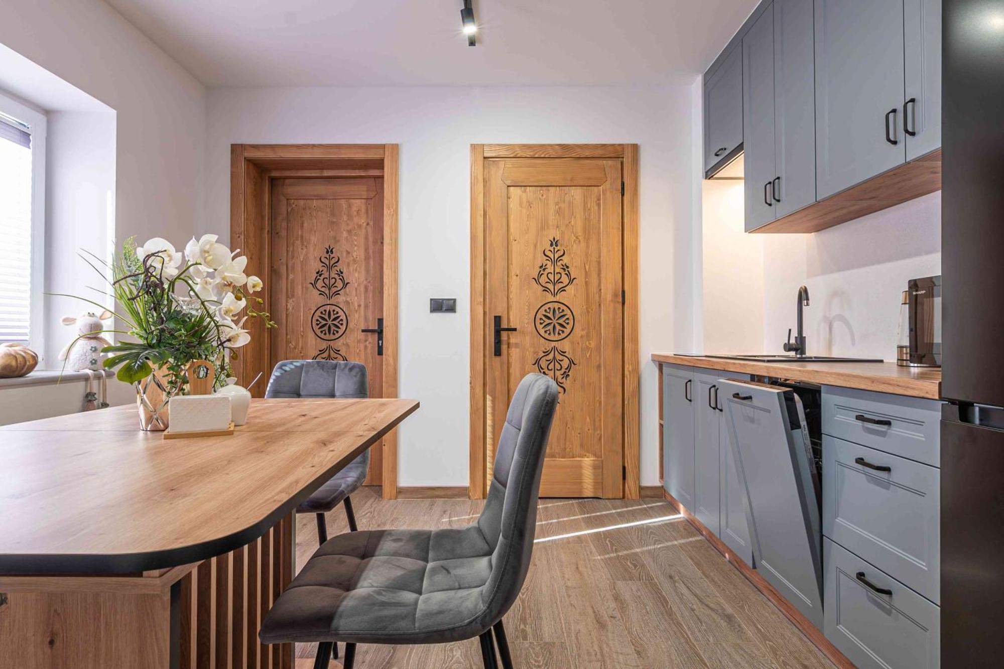 Apartamenty Tatrzanskie Wzgorze Poronin Luaran gambar